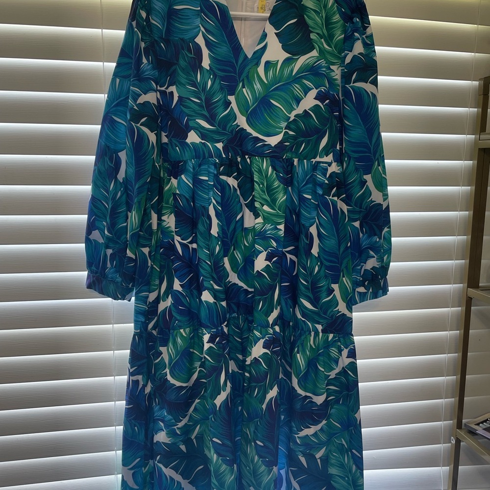 Dainty Jewells Blue and Green Leaf Print Midi Dress